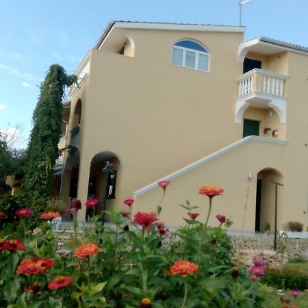 Apartments Meri Vodice Ngoại thất bức ảnh