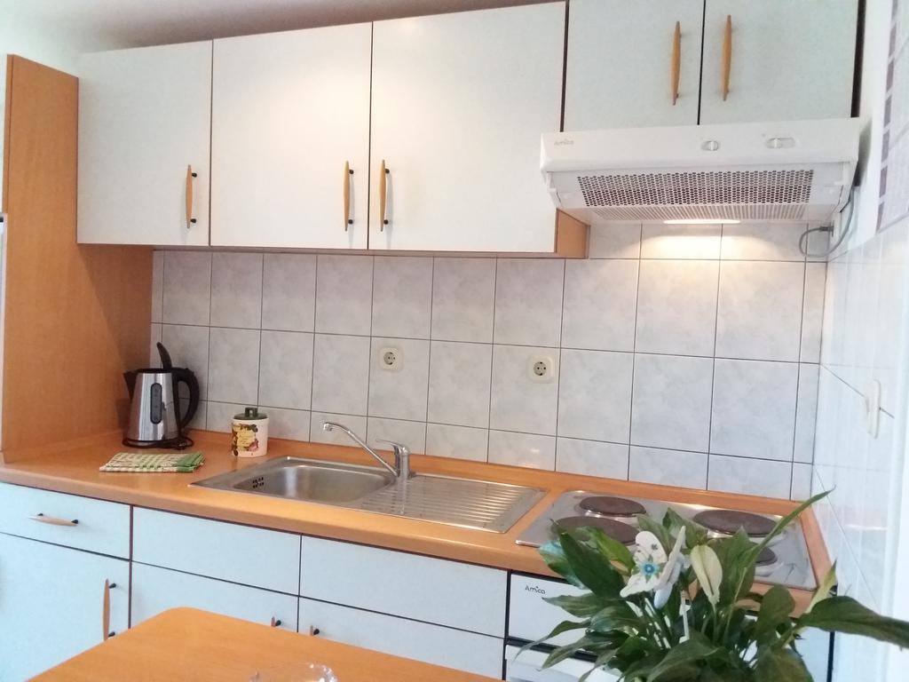Apartments Meri Vodice Ngoại thất bức ảnh