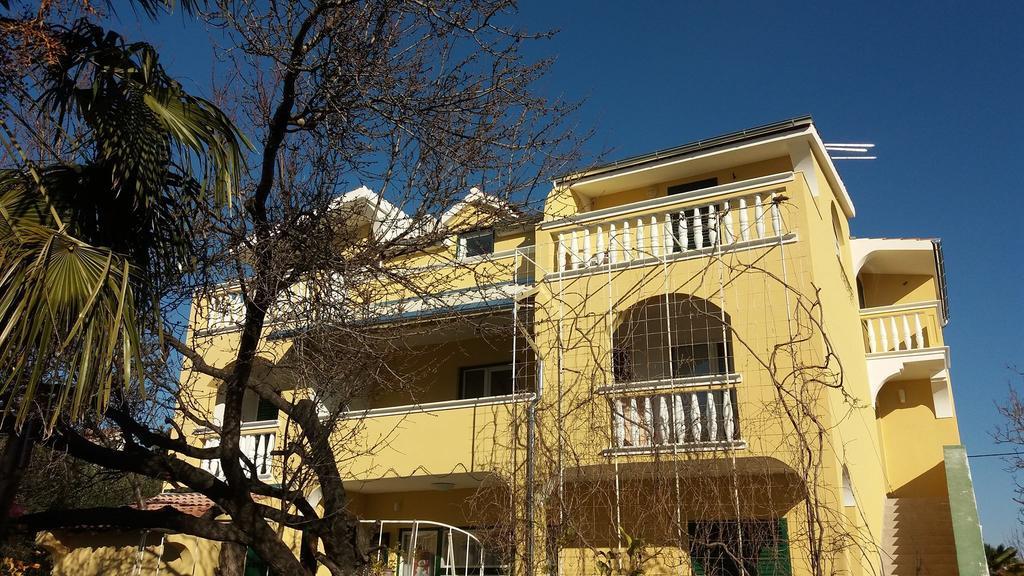 Apartments Meri Vodice Ngoại thất bức ảnh