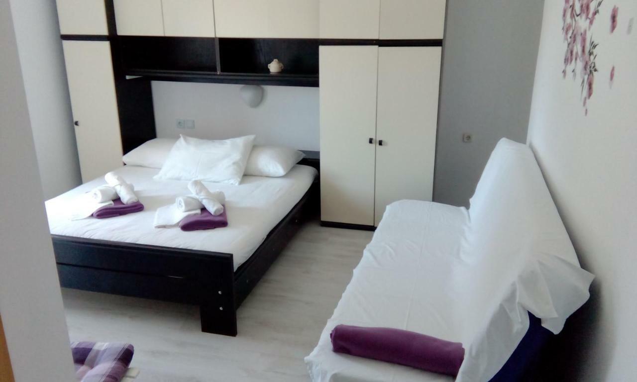 Apartments Meri Vodice Ngoại thất bức ảnh
